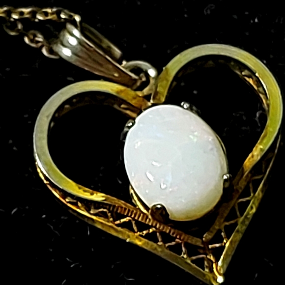 Vintage Glittering White Opal & Gold Filled Pendant & Chain (Libra Gemstone) - Picture 10 of 15